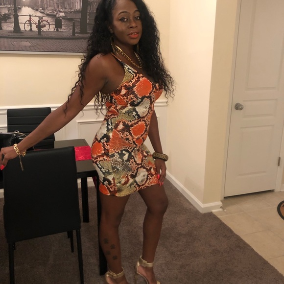 Orange snake 🐍 print body - Picture 2 of 2